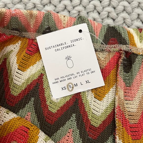 Skatie• ‘Farrah’ Short in Fleetwood Print - Picture 8 of 14